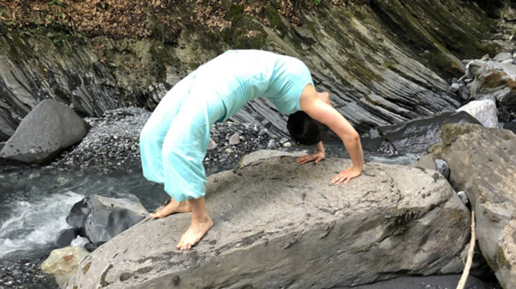 COURS de yoga