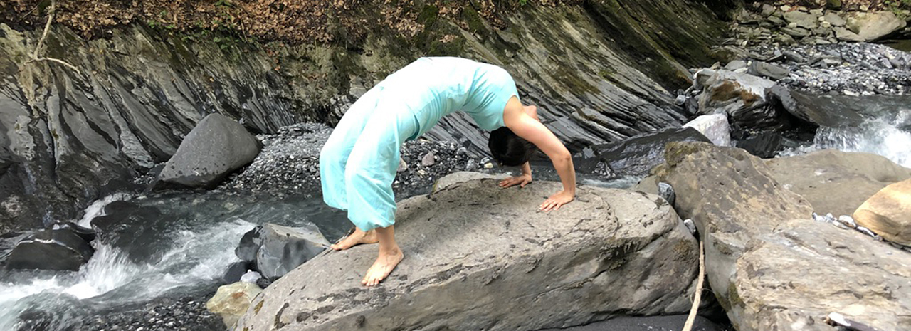 COURS de yoga
